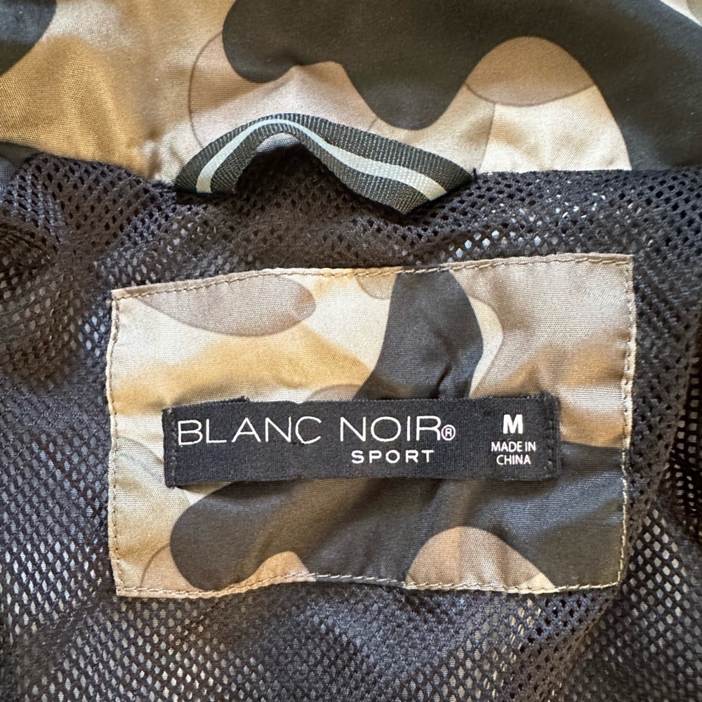Blanc Noir Camo Cropped Bomber Jacket with side stripe Size M - Picture 13 of 15